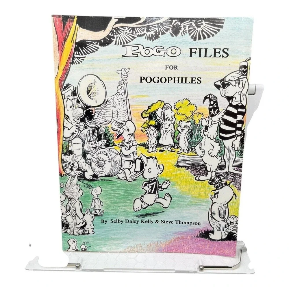 Pogo Files for Pogophiles: A Retrospective 50 Years of Walt Kellys SIGNED EUC